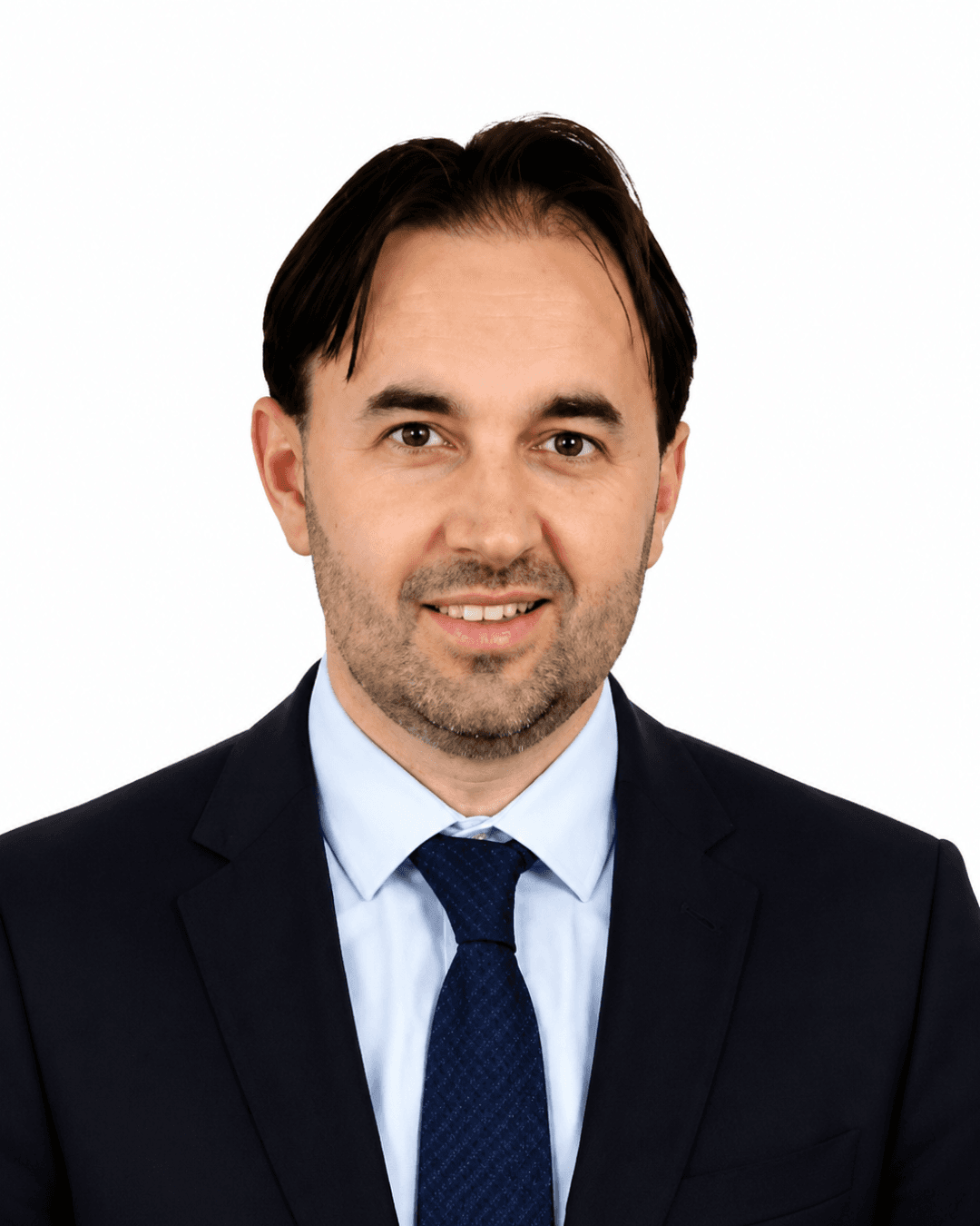 Dr. Elnur Salihovic